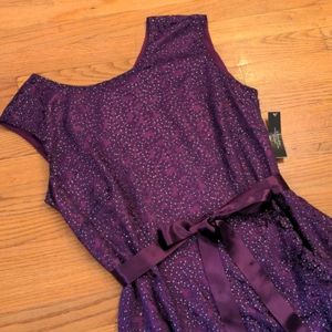 Tahari sleeveless dress